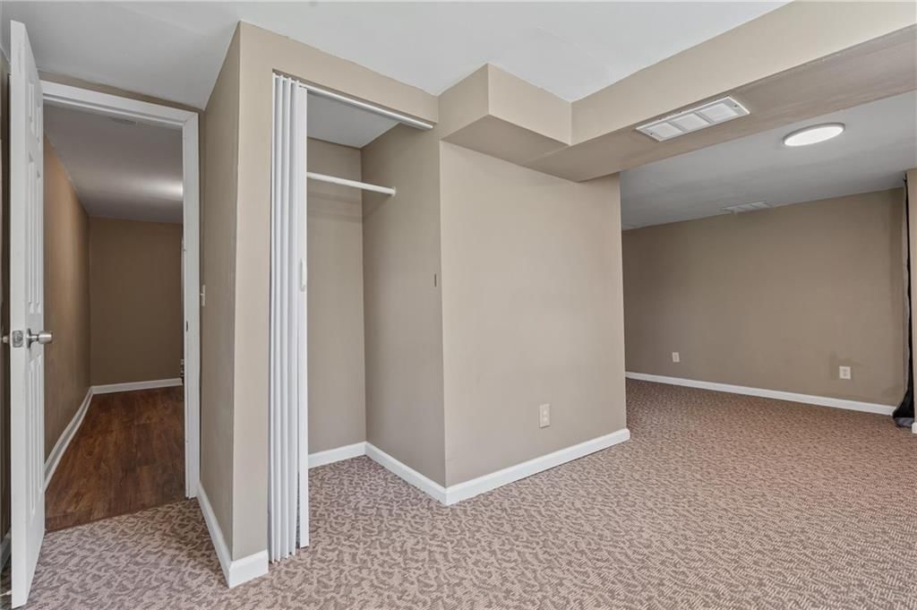 904 E Golf Hill Drive — photo 24