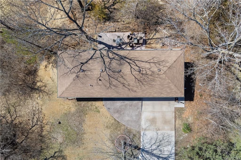 904 E Golf Hill Drive — photo 28