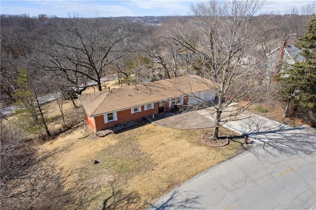 904 E Golf Hill Drive — photo 29