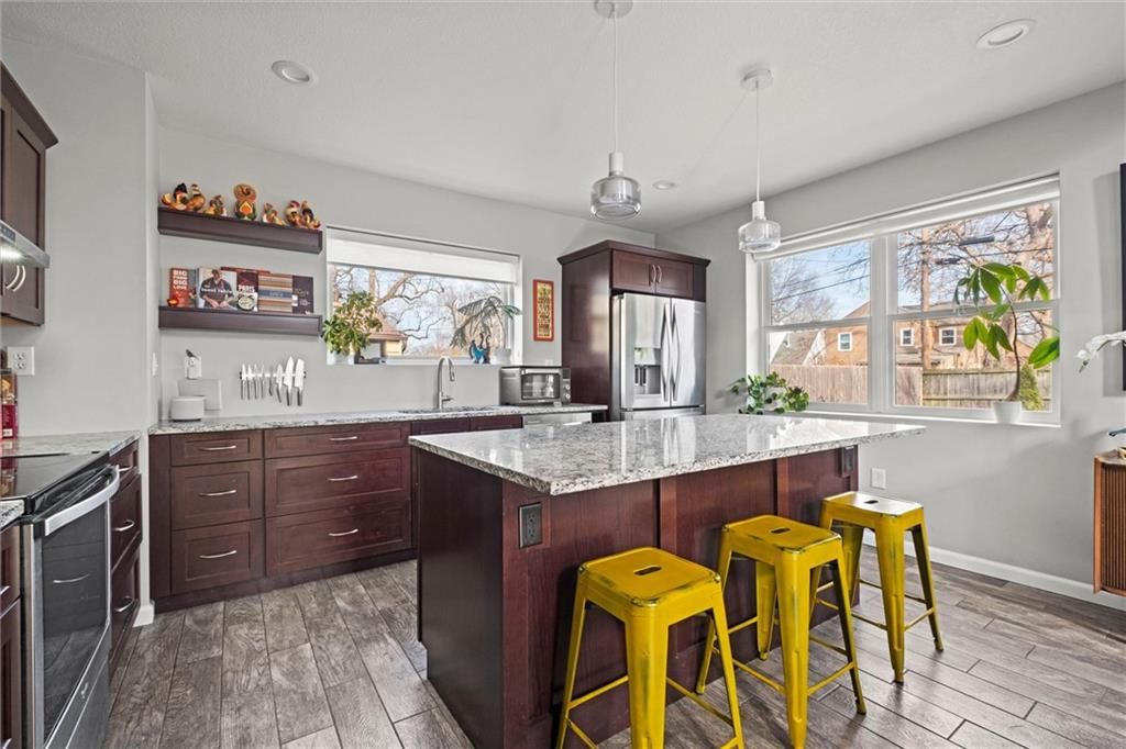 7323 Charlotte Street — photo 10