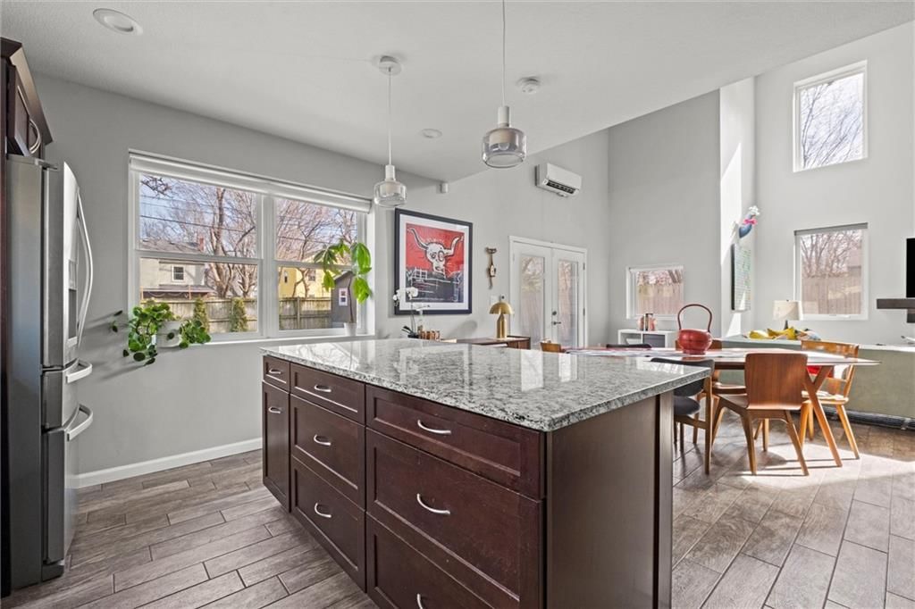 7323 Charlotte Street — photo 11