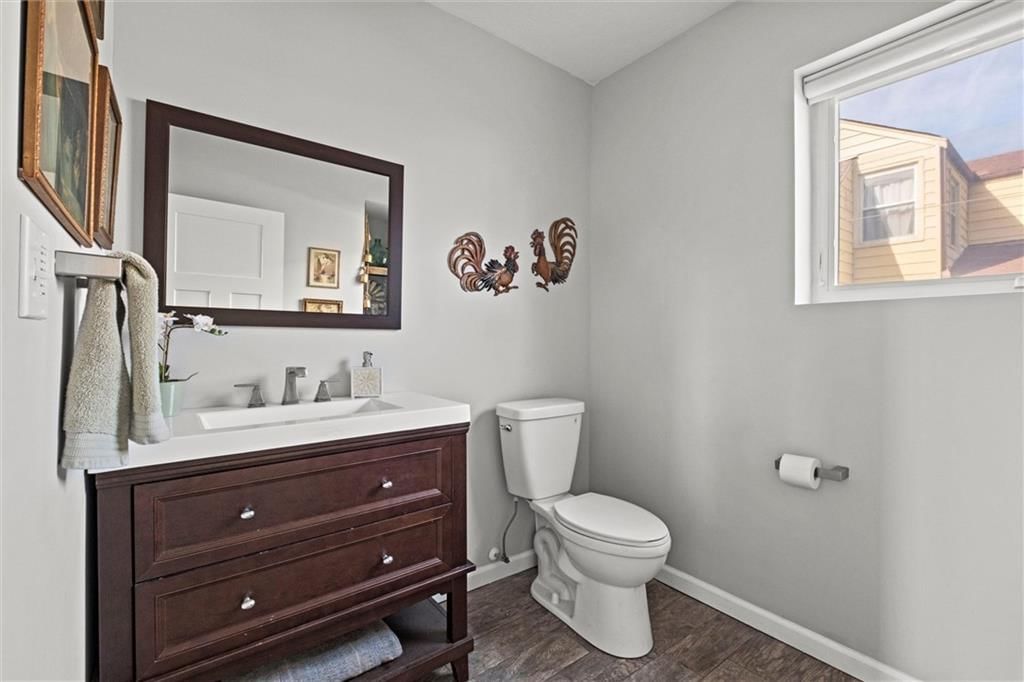 7323 Charlotte Street — photo 17