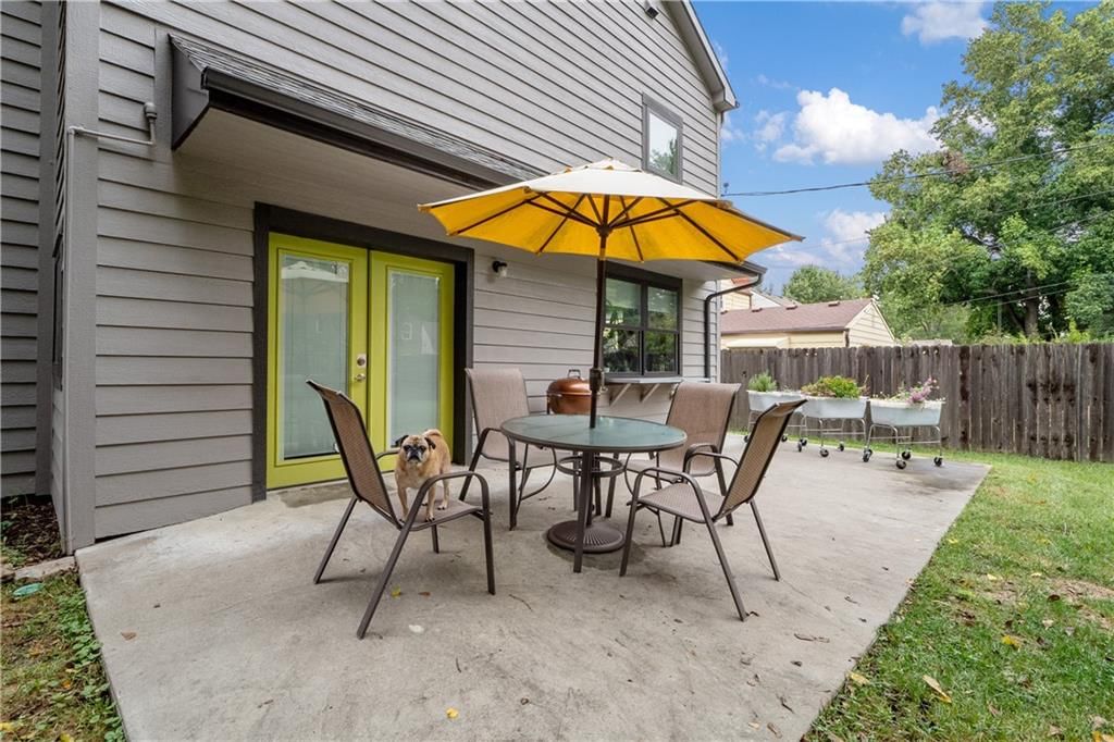 7323 Charlotte Street — photo 29