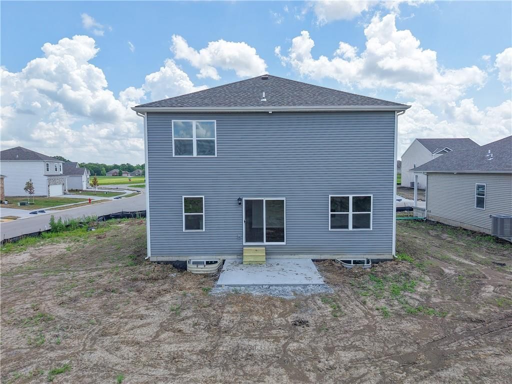 21800 Lucca Lane — photo 4