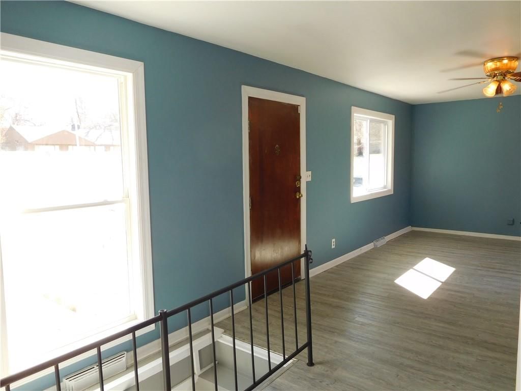 Photo 15 of 25 - 8612 E 114th Street