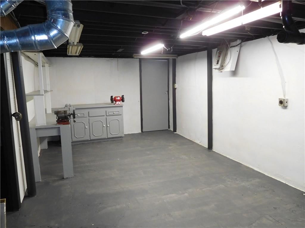 Photo 20 of 25 - 8612 E 114th Street