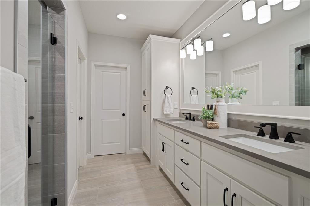 11407 S Millridge Street — photo 11