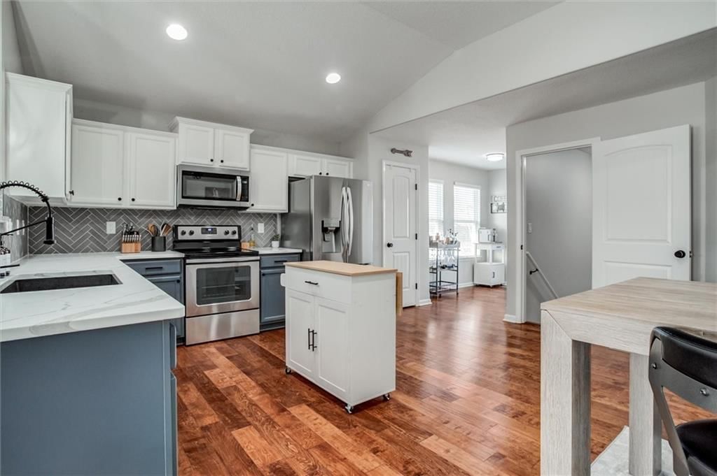 4312 NE 85 Street — photo 8