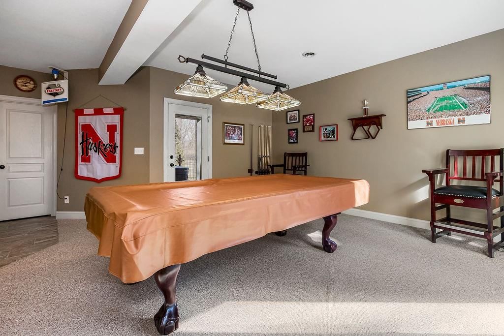 8909 N Oxford Avenue — photo 36