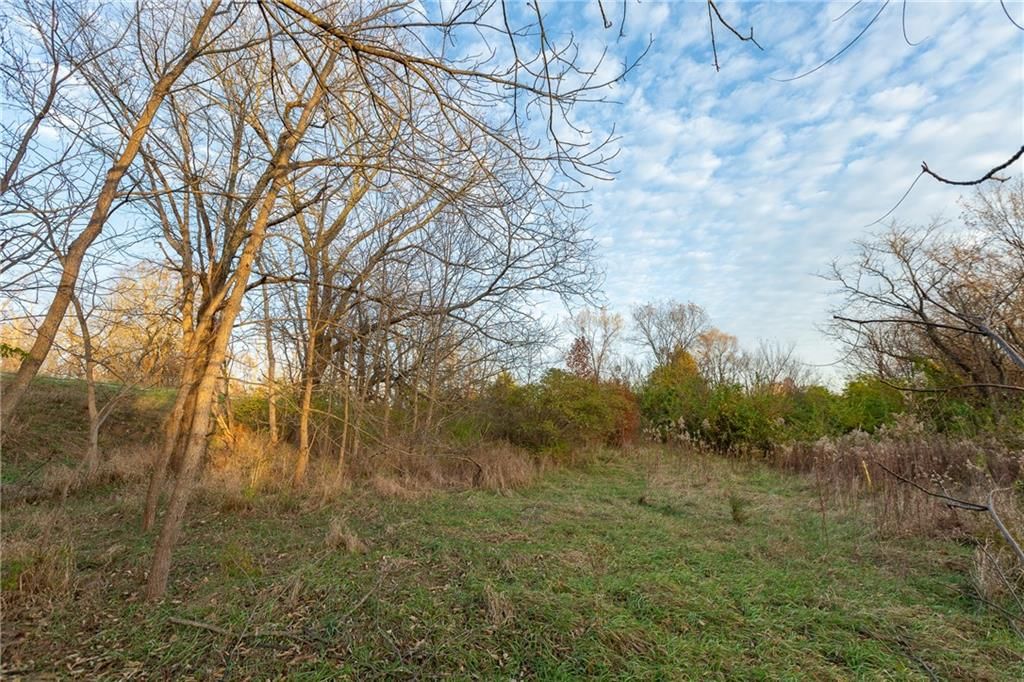 805 E Outer Belt Road — photo 24