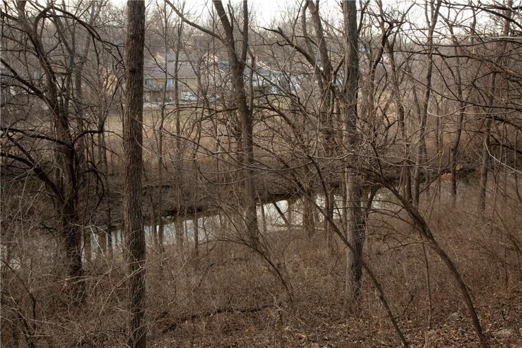 705 NE Noeleen Lane — photo 6
