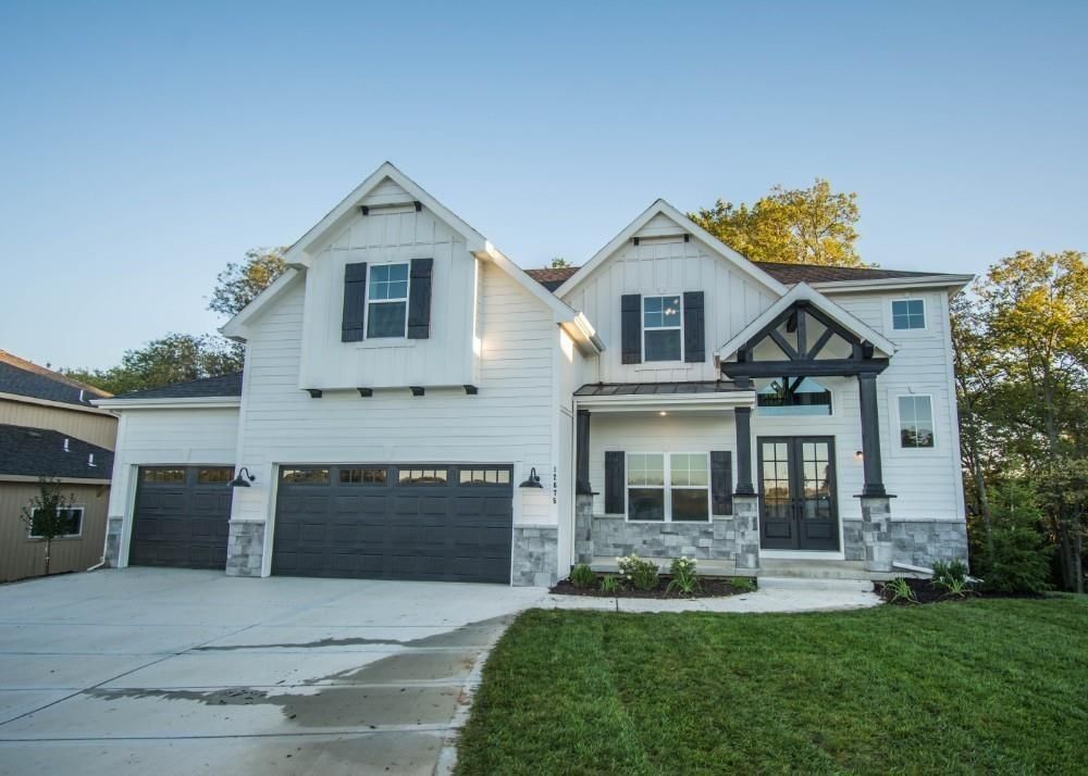 8308 NW 89th Terrace, Kansas City, MO