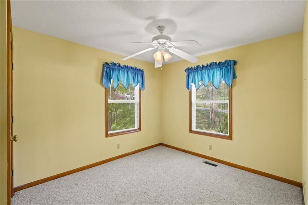 54 Locust Lane — photo 16