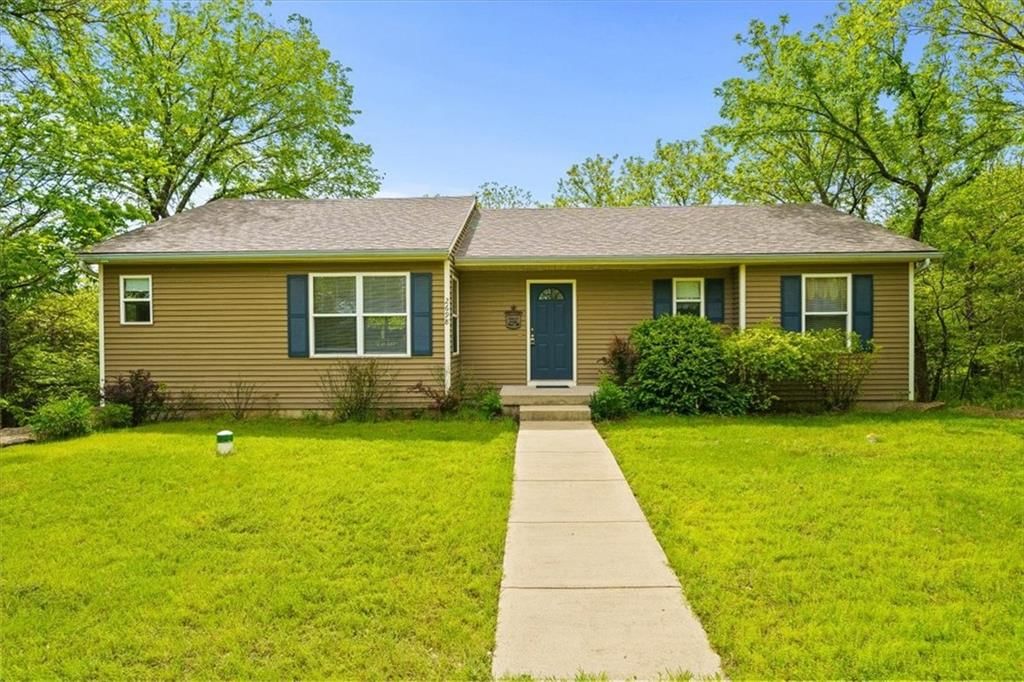 54 Locust Lane — photo 34