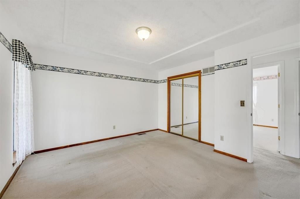 711 Englewood Street — photo 15