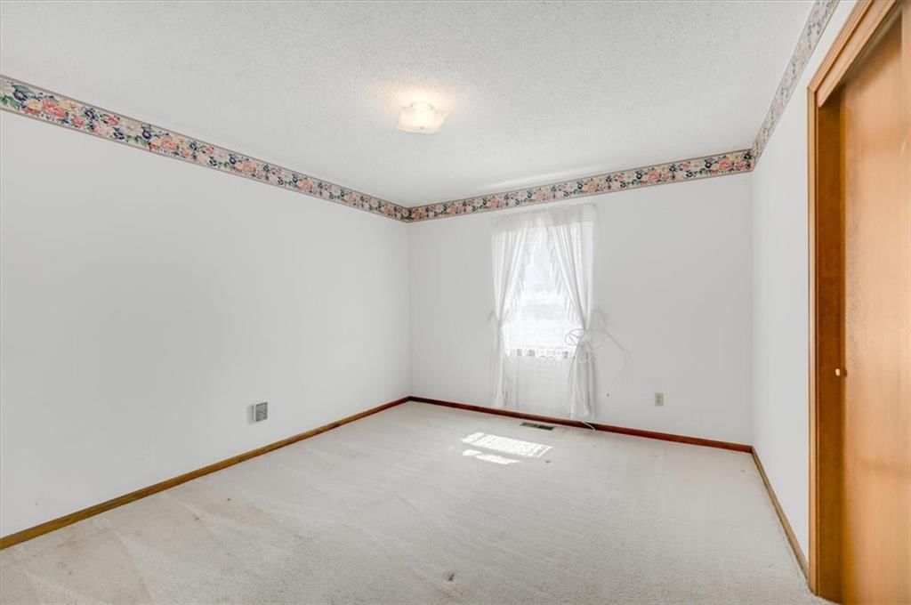 711 Englewood Street — photo 17