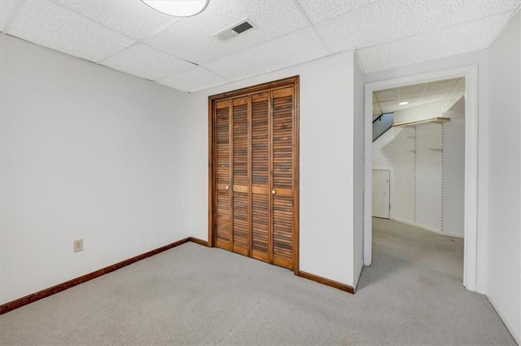 711 Englewood Street — photo 28