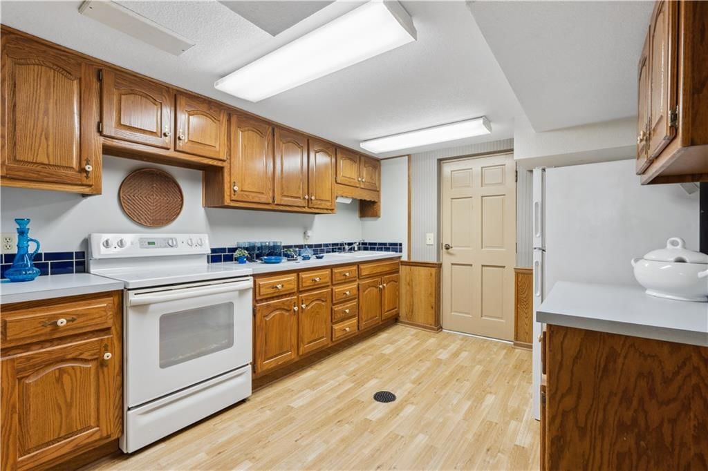 2600 Ridgewood Road — photo 38