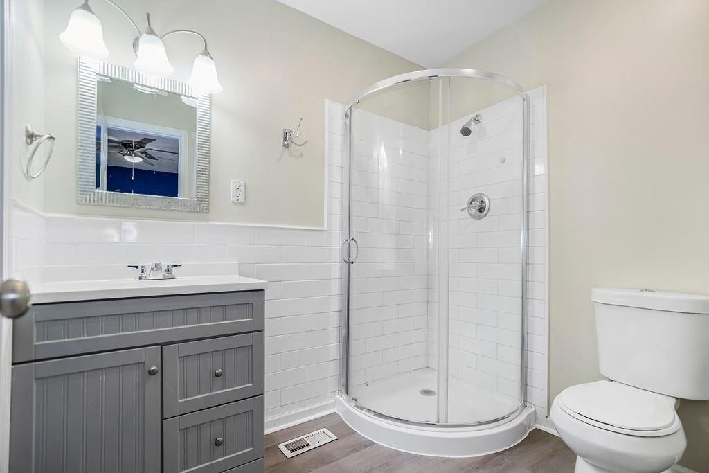 808 N Crysler Avenue — photo 12