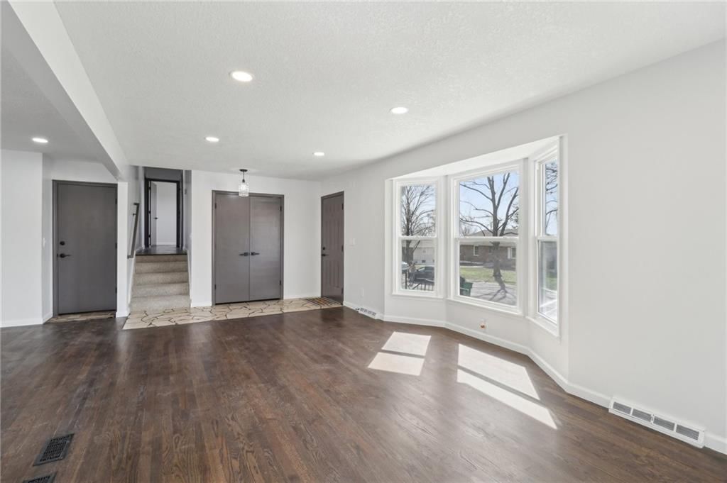 11600 E 62nd Street — photo 5
