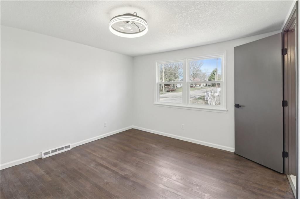 11600 E 62nd Street — photo 22