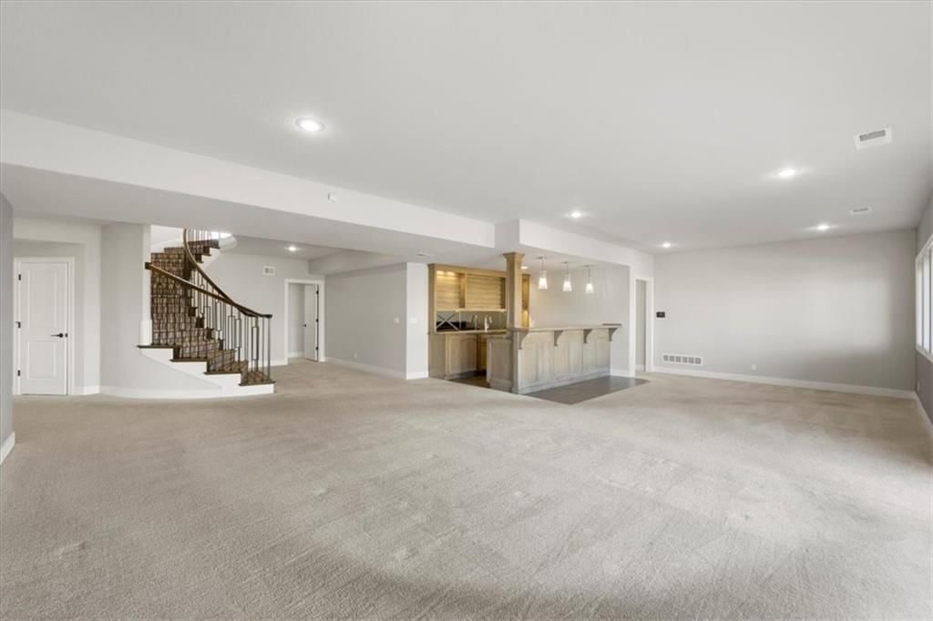 3308 W 150th Terrace — photo 60