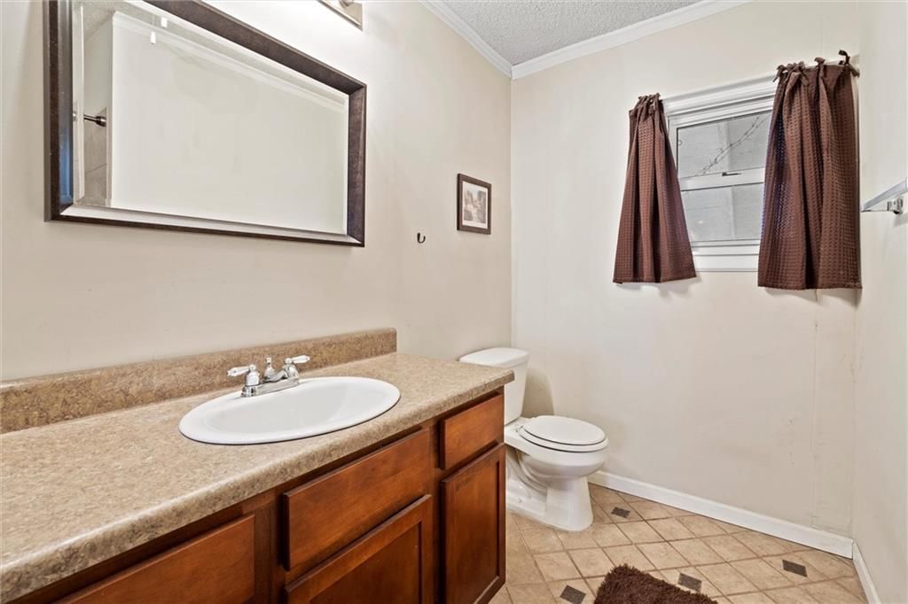 703 S Sycamore Street — photo 16