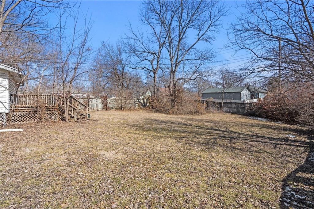 703 S Sycamore Street — photo 24