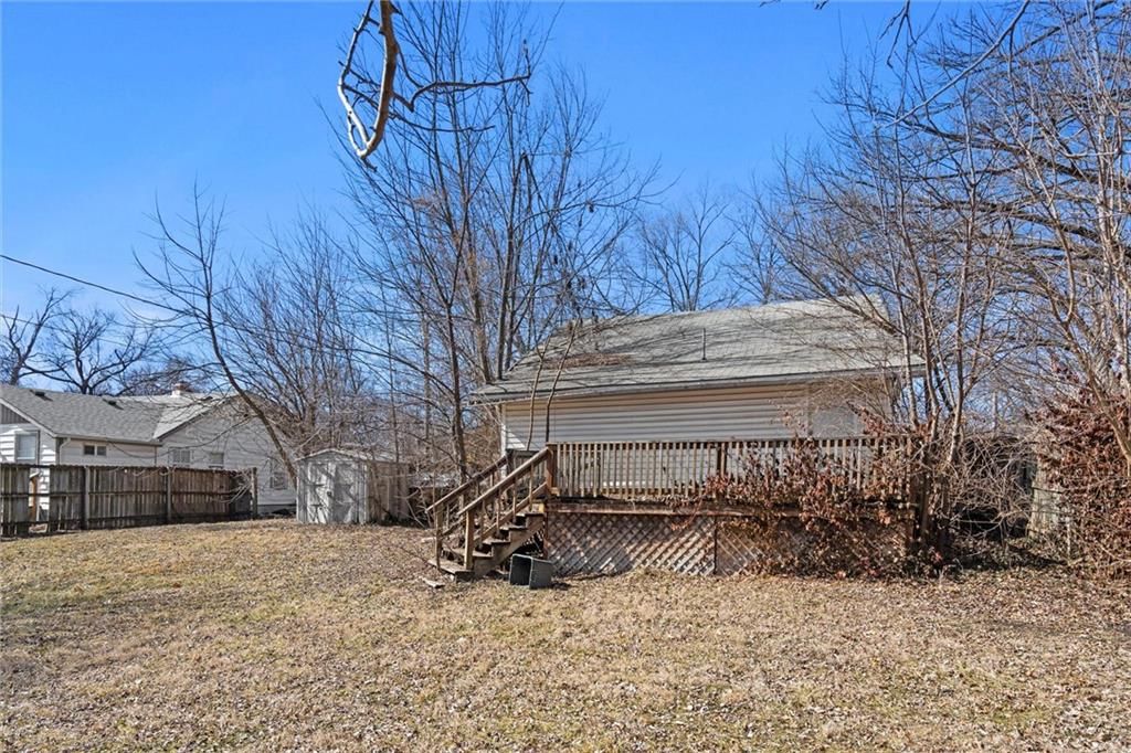 703 S Sycamore Street — photo 26