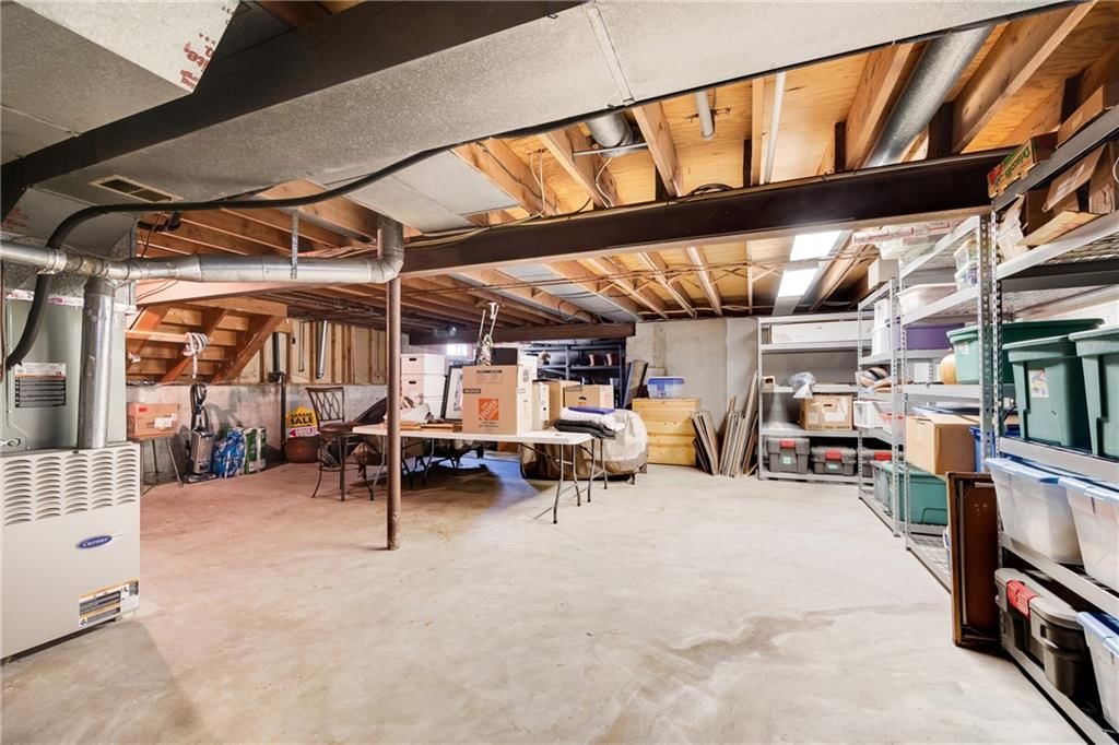 1320 NE Hilltop Drive — photo 25