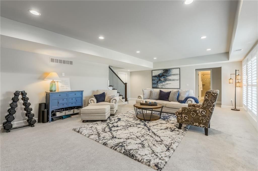 4510 NW 70th Terrace — photo 36