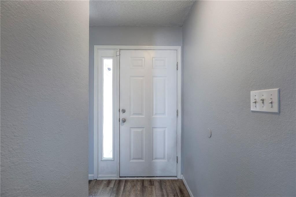 1422 SE Lexington Avenue — photo 3