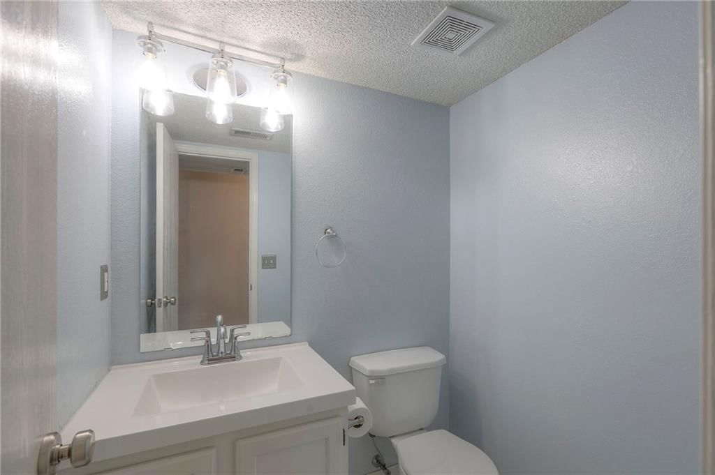 1422 SE Lexington Avenue — photo 21