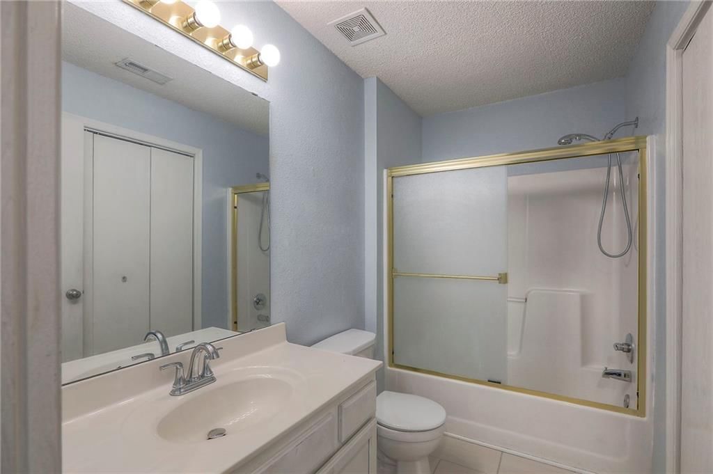 1422 SE Lexington Avenue — photo 26