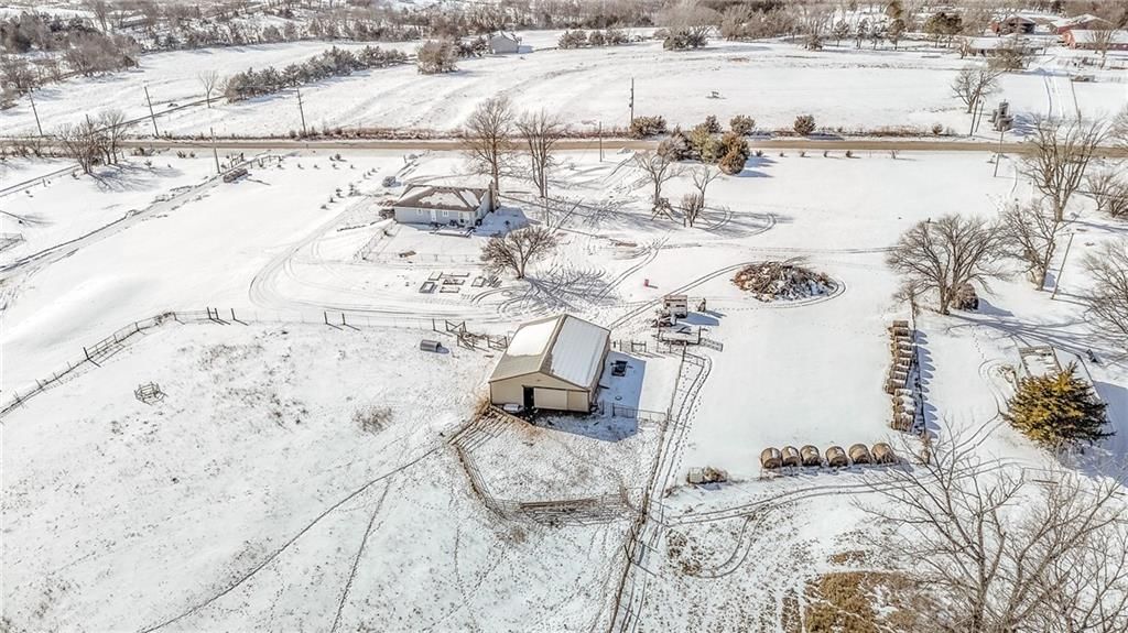 28589 Pressonville Road — photo 39