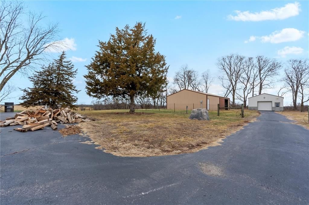 18317 Plattsburg Road — photo 40