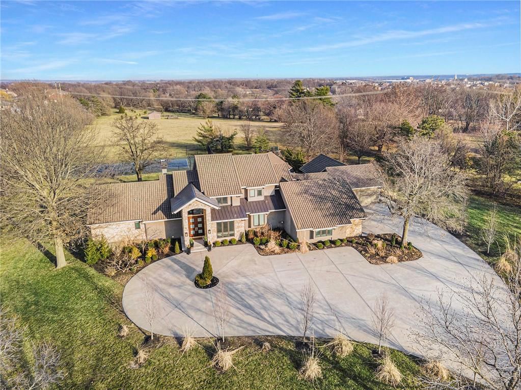 15525 Switzer Road — photo 3