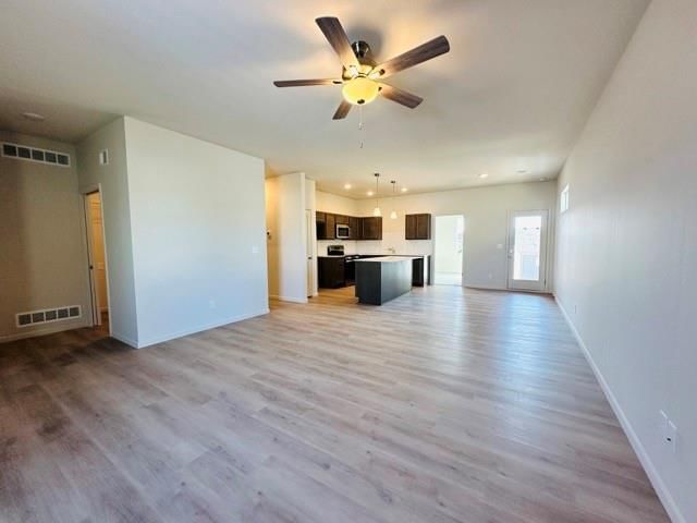 Photo 8 of 11 - 27115 E Oak View Drive