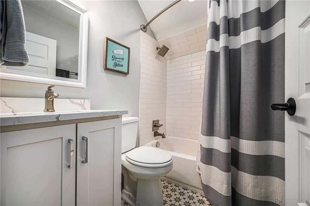 901 W 38th Street — photo 21
