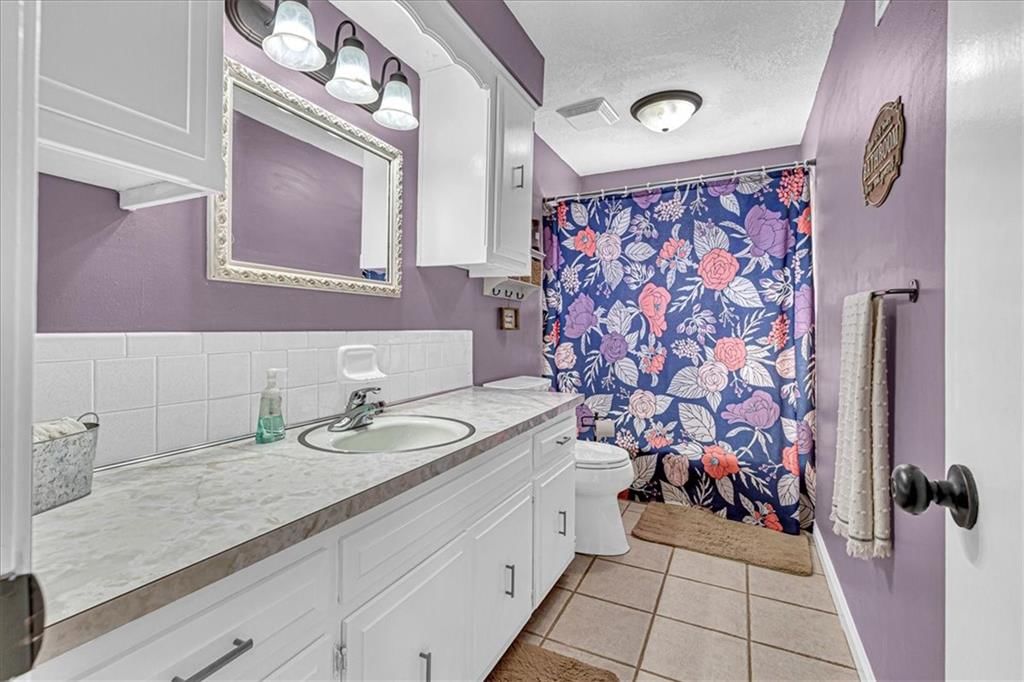 5905 NE 45th Street — photo 15