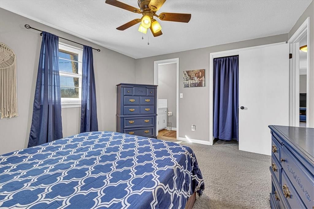 5905 NE 45th Street — photo 17