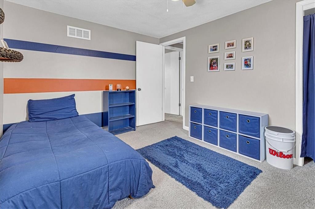 5905 NE 45th Street — photo 19