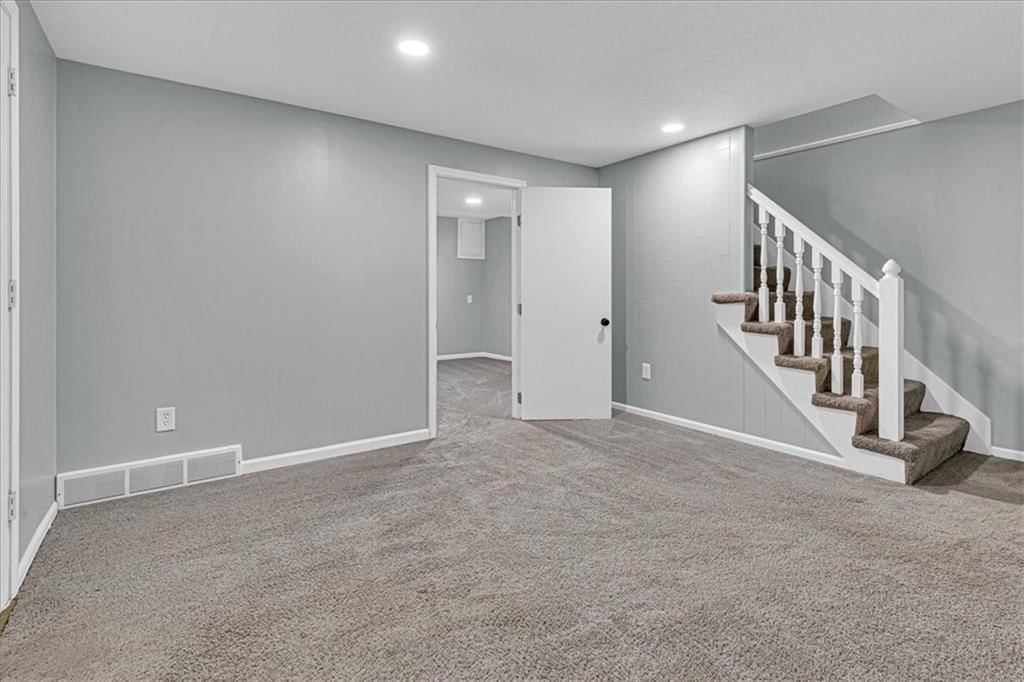 5905 NE 45th Street — photo 22