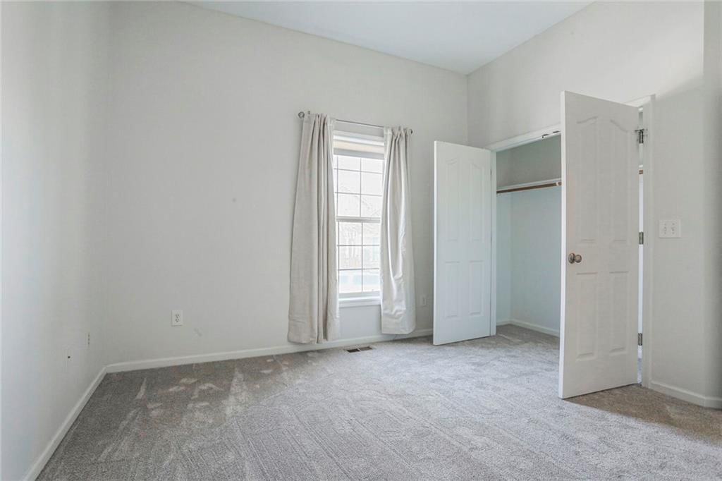 11239 S SUMMIT Street — photo 15