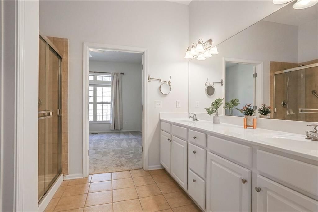 11239 S SUMMIT Street — photo 21