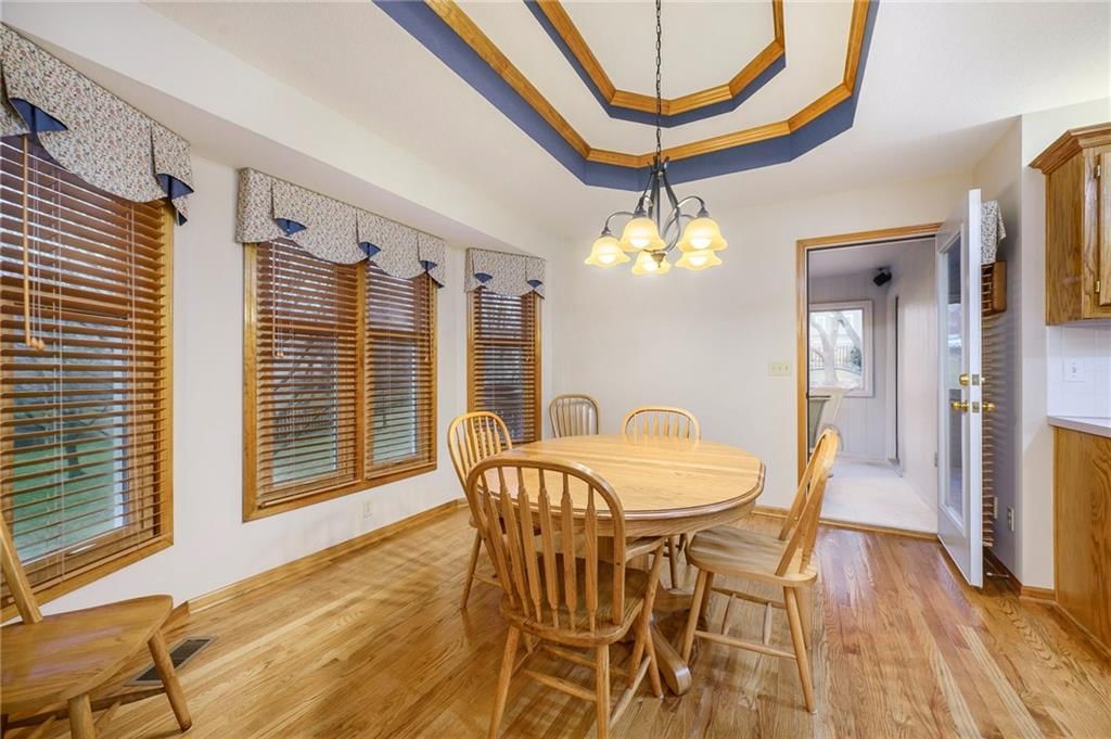 7522 N Palmer Avenue — photo 10