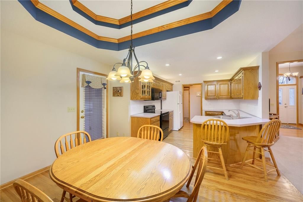 7522 N Palmer Avenue — photo 11