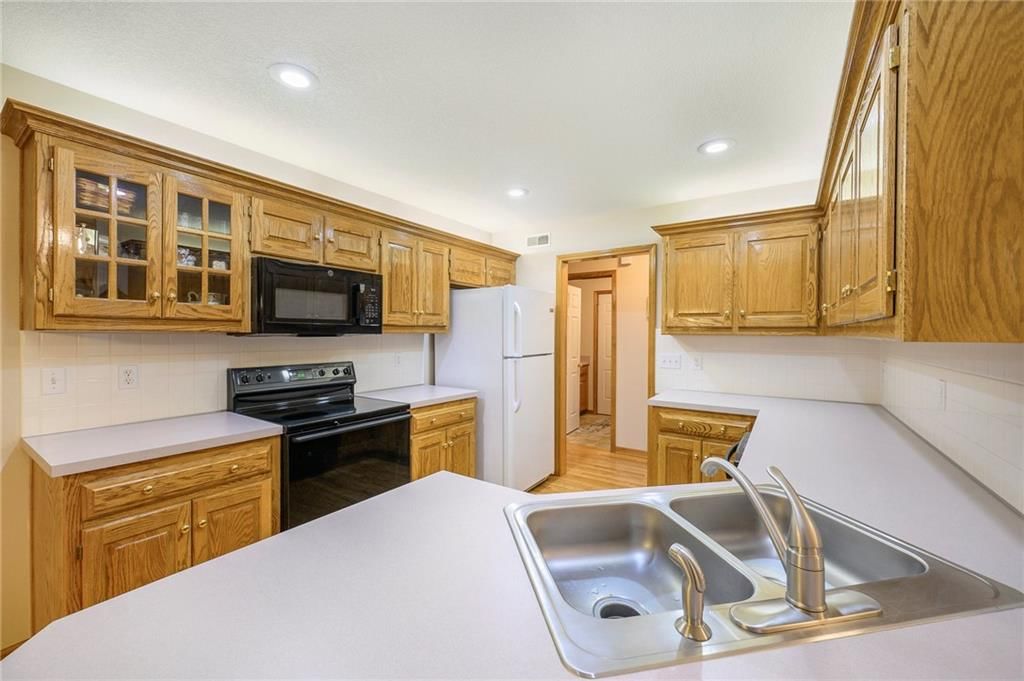 7522 N Palmer Avenue — photo 13