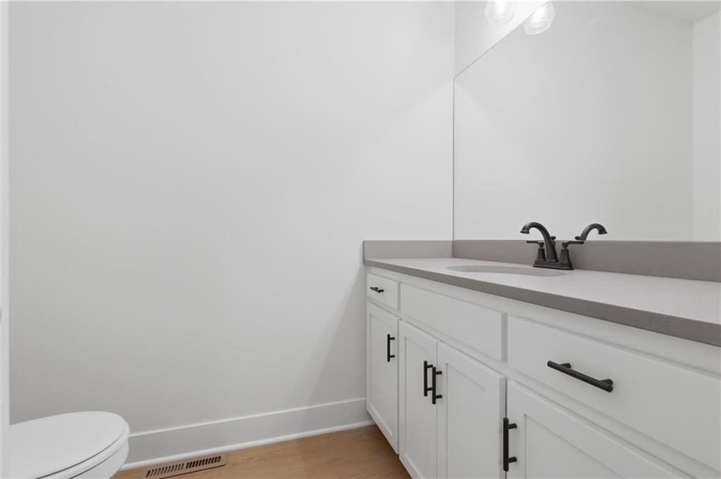13525 Oakridge Drive — photo 24