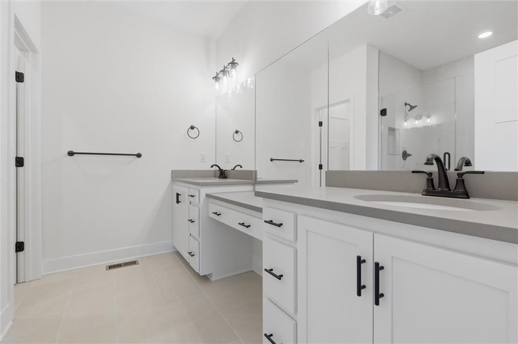 13525 Oakridge Drive — photo 31
